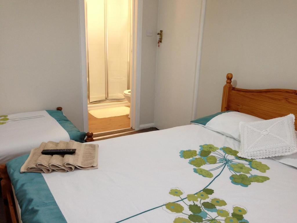 Гостевой дом Apple House Heathrow Airport Хитроу